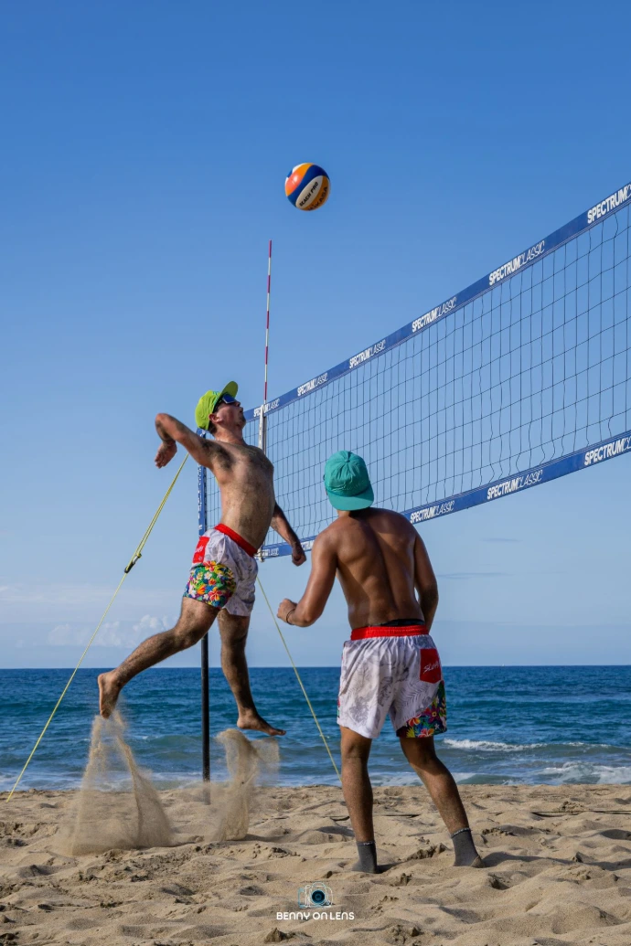 Clínica de voleibol de playa Rwave